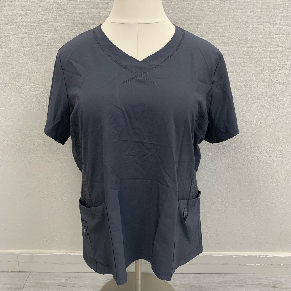 Urbane Performance Scrub Top. Size XXL